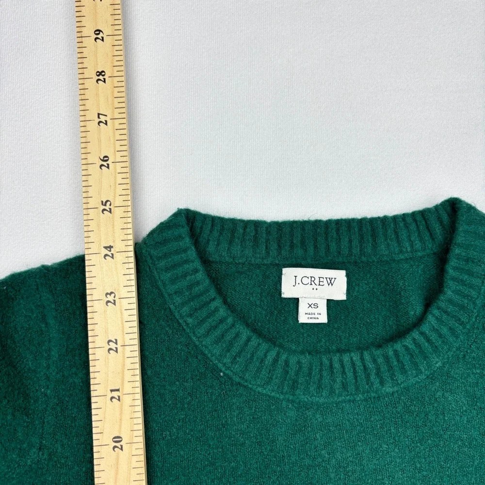 JCrew Extra Soft Yarn Crewneck Sweater Womens XS Green Wool Blend Knit BB083